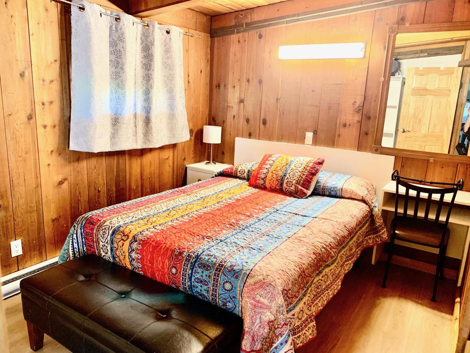 Peachland Beach Resort Esterno foto