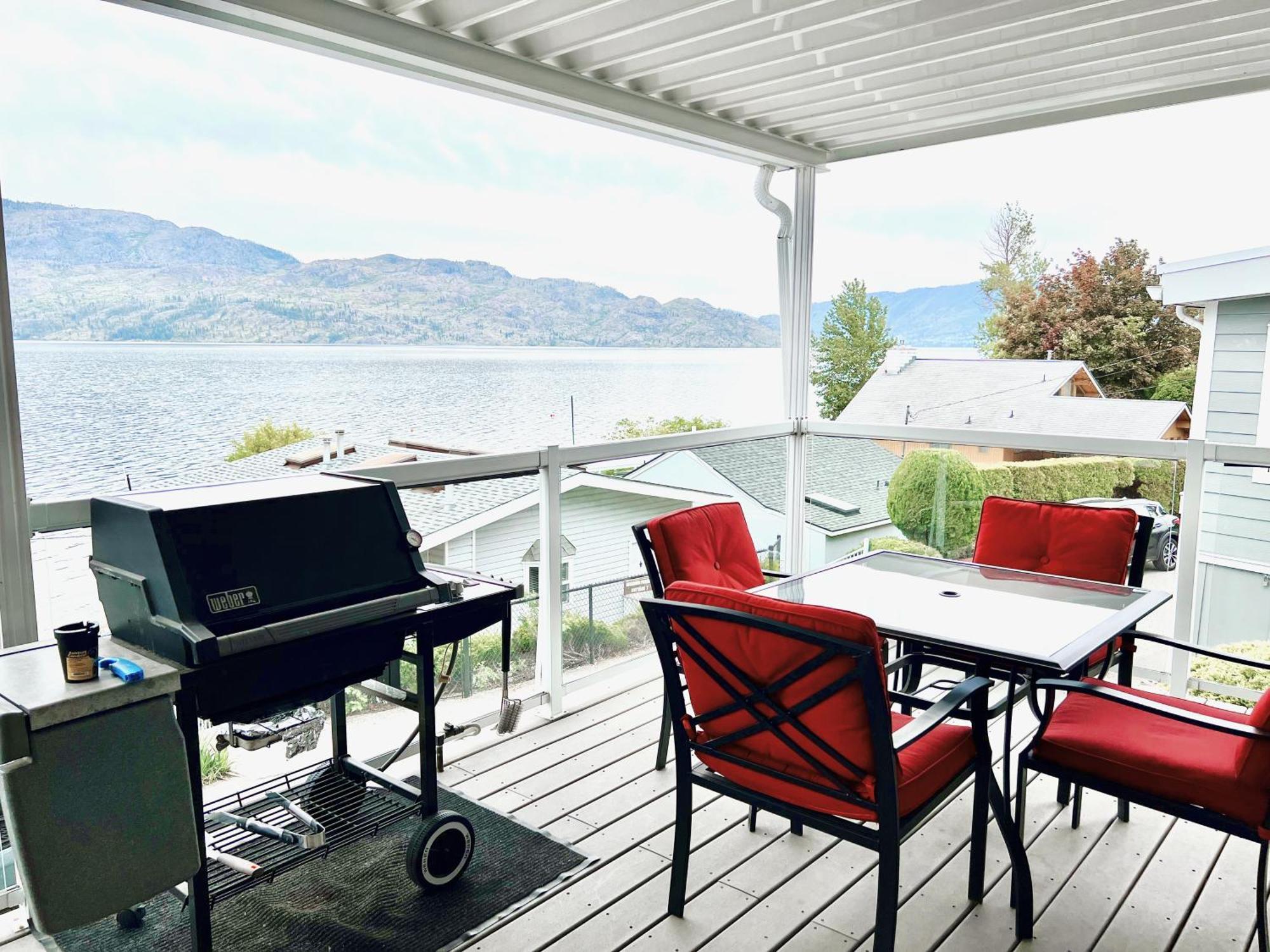 Peachland Beach Resort Esterno foto